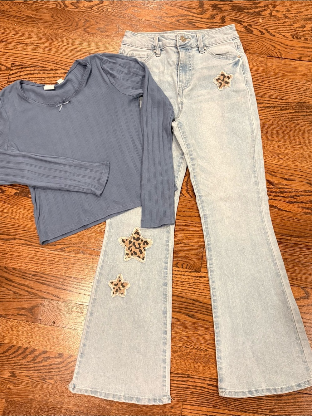 Girls Gap Shirt Light Wash Flare Jeans with Leopard Star Patches Outfit